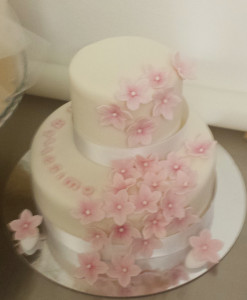 torta fiori rosa
